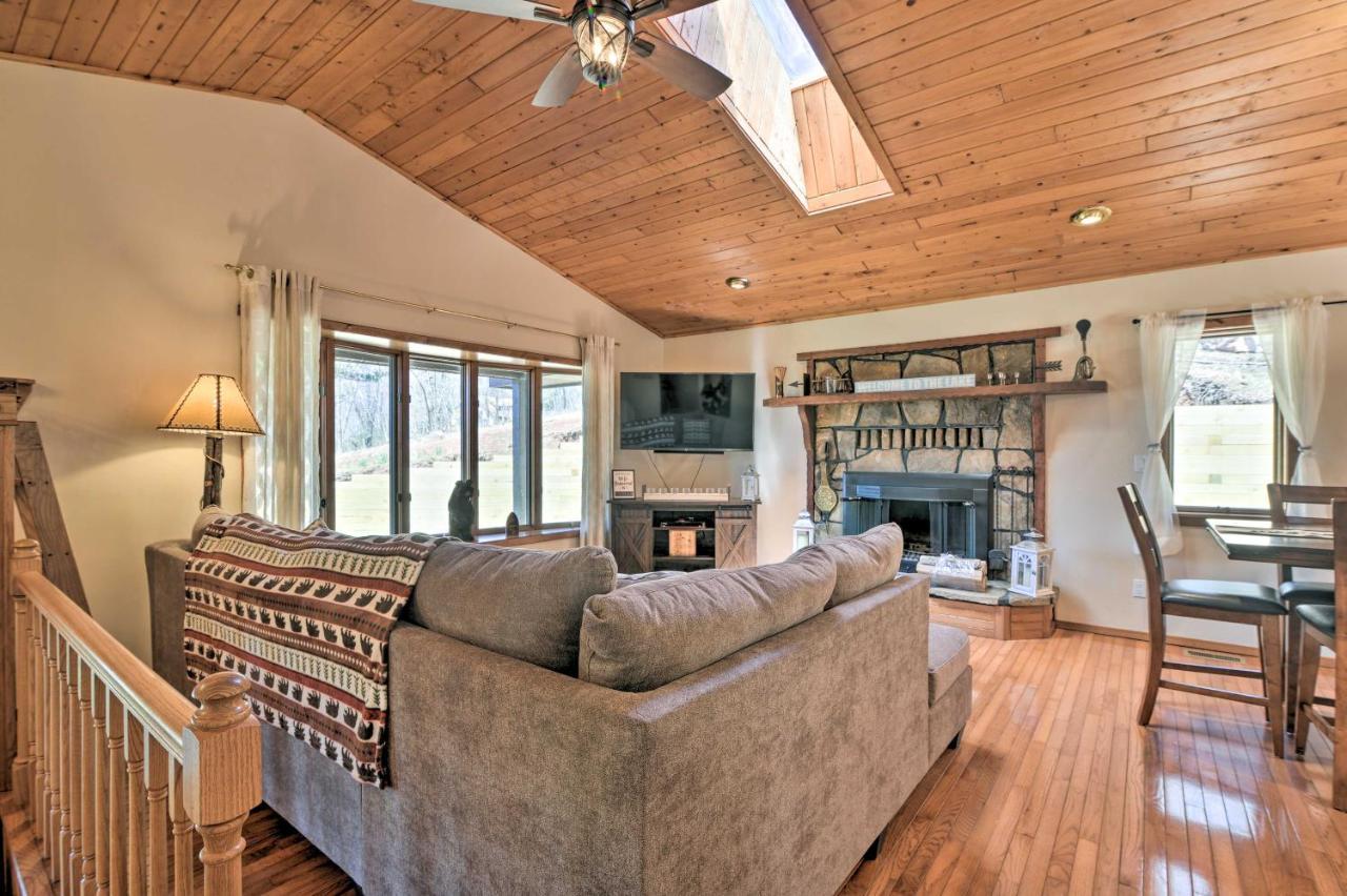 Lovely Terra Alta Cabin Less Than 1 Mi To Alpine Lake Exterior photo